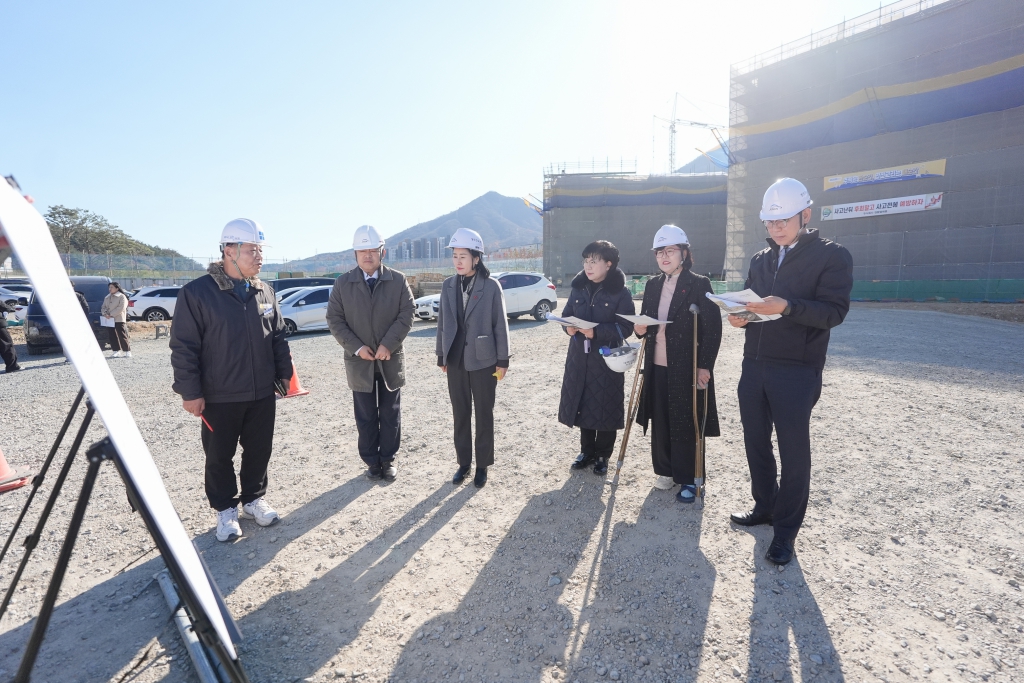 제208회 양산시의회 제2차 정례회 기획행정위원회 현장활동 이미지(1)