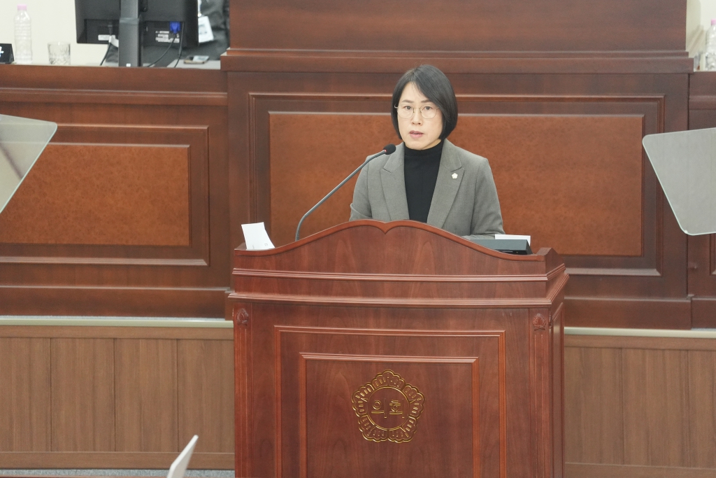 제208회 양산시의회 제2차 정례회 제3차 본회의 이미지(9) 제208회 양산시의회 제2차 정례회 제3차 본회의 이미지(9)