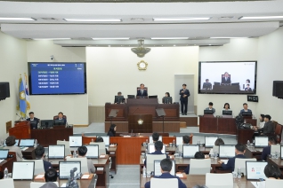 제213회 양산시의회 임시회 제2차 본회의